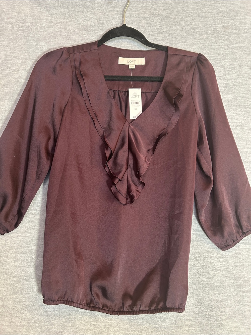 LOFT Renaissance Edwardian Festival Costume Oversized Ruffle V Neck Puff Sleeve